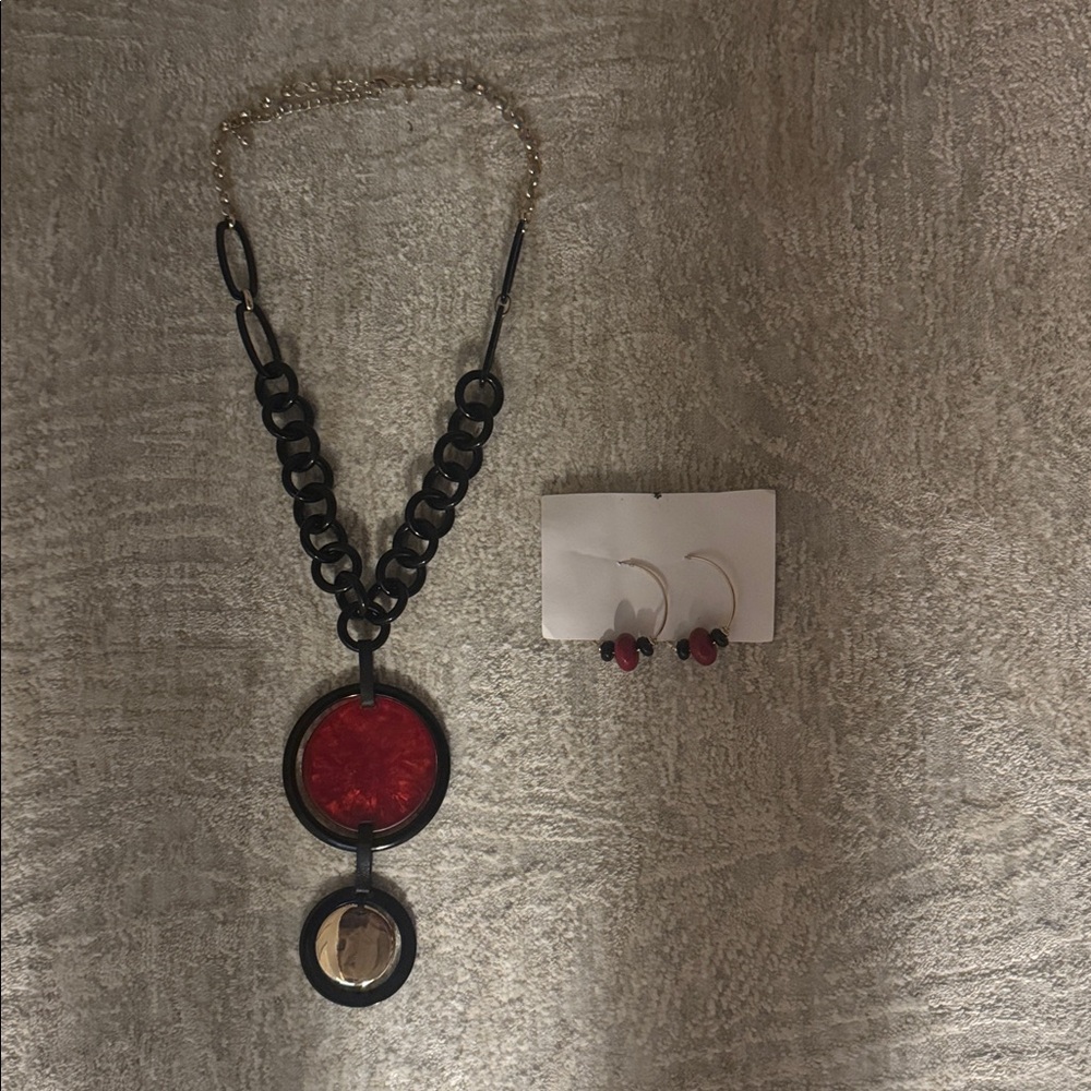 Chico's Black/Gold/Red Necklace and Earrings Set